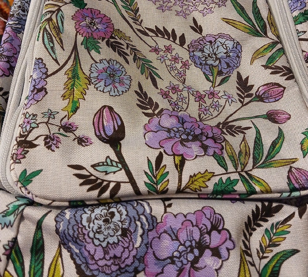 Vera Bradley Purple Floral Travel Bag - Picture 4 of 4